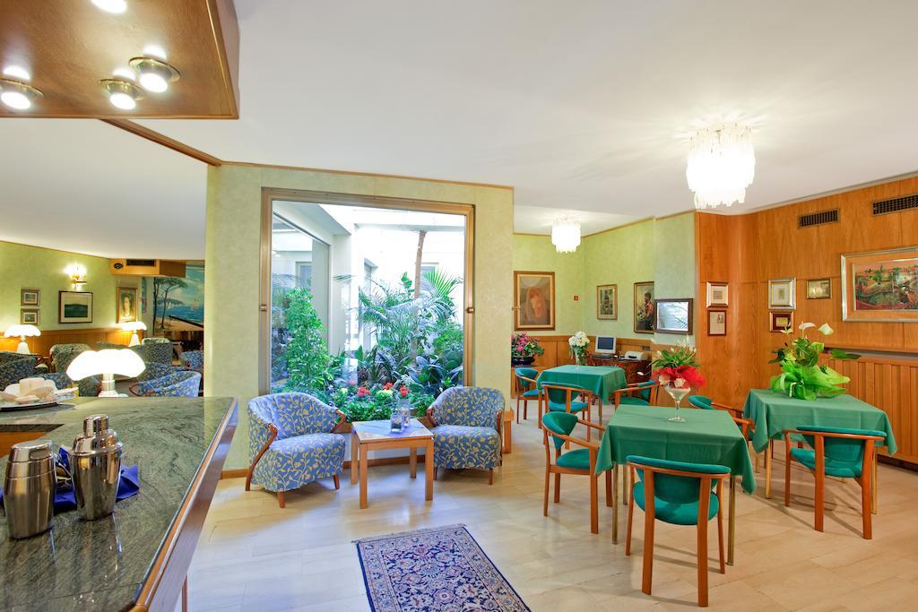 Cav Approdo Lejlighedshotel Castiglione della Pescaia Eksteriør billede